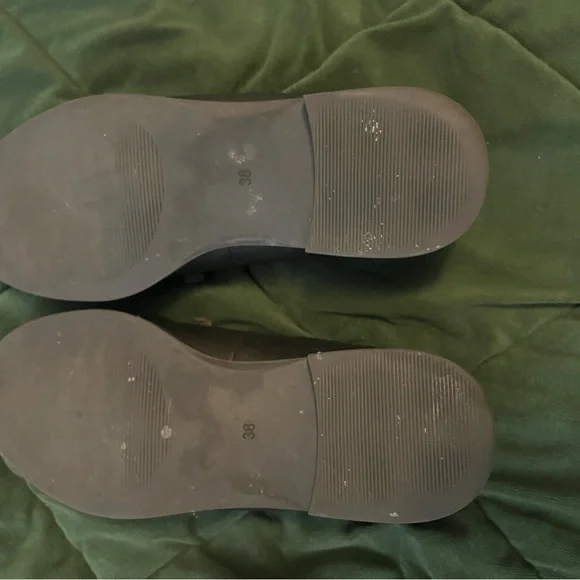 H&M Black Loafers with Horsebit Detail - Picture 3 of 6